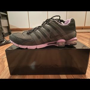 NWT men’s Nike sneakers